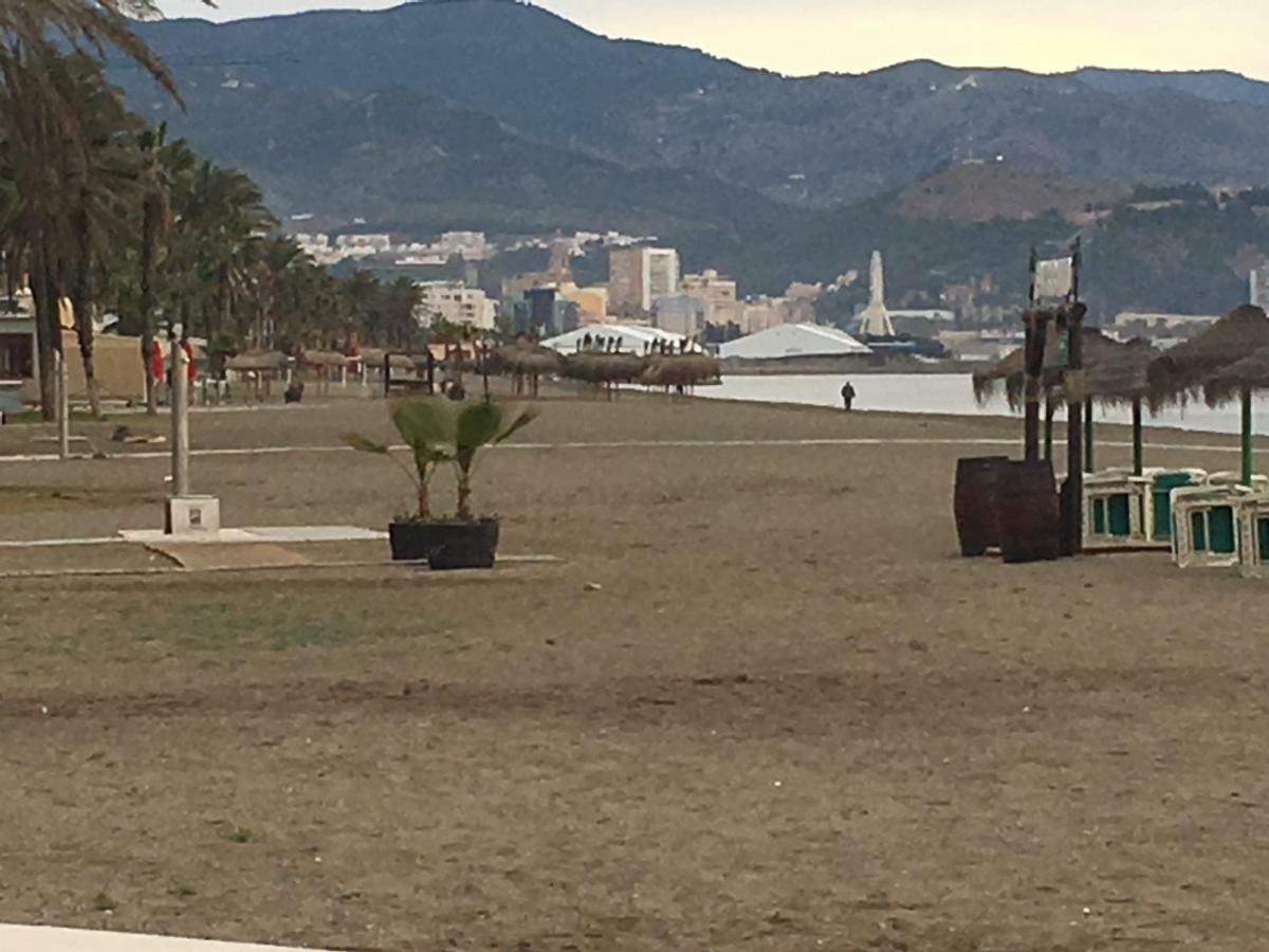 Apartamento Paseo Maritimo Antonio Banderas Málaga Exterior foto